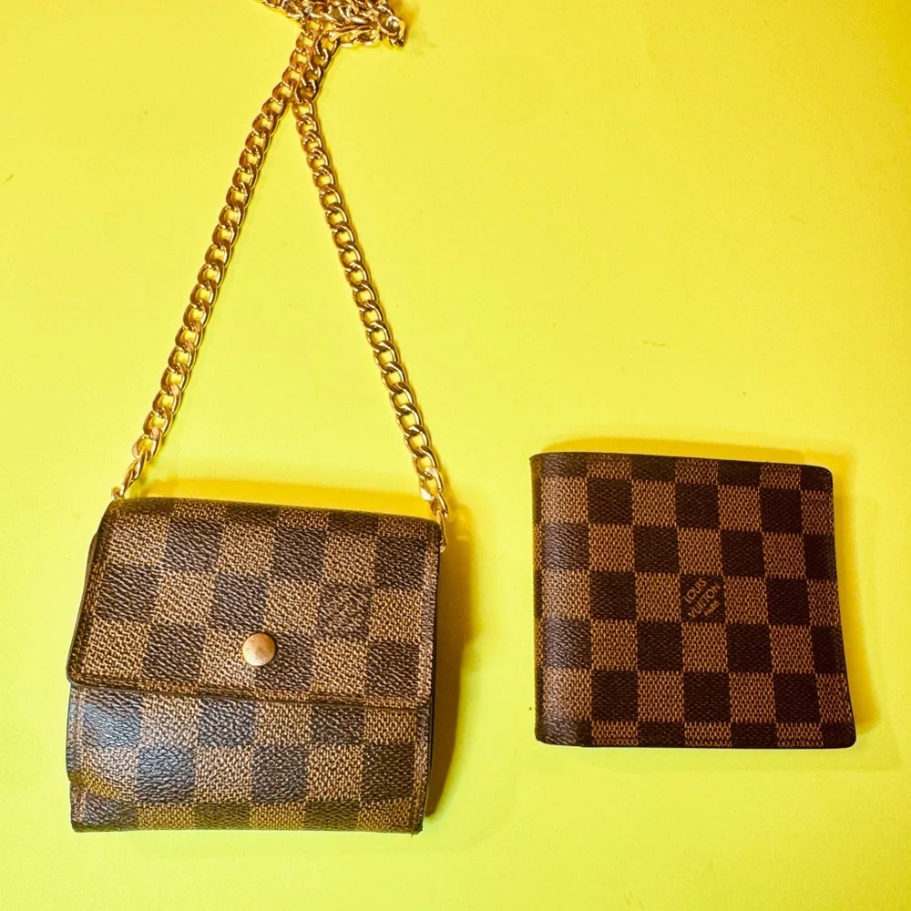 Louis Vuitton Damier set of 2  Brown Leather wallet 
1 for women and 1 for man. - Picture 2 of 15